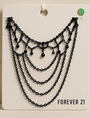 NWT Forever 21 Black Layered Necklace